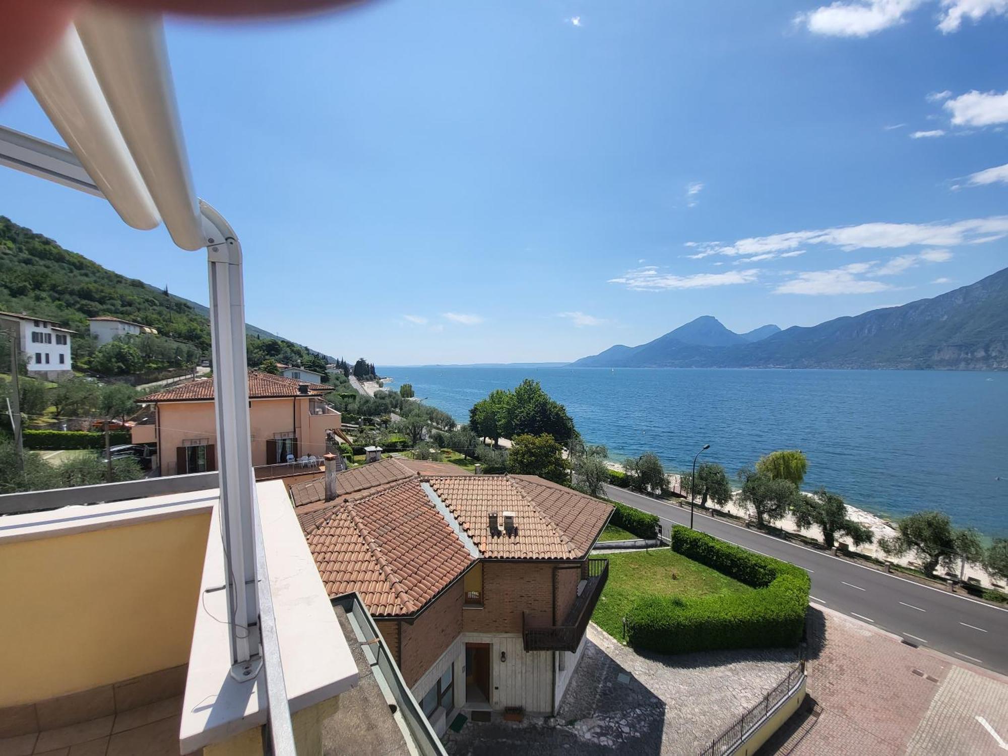 Penthouse Casa Alkea Masse Lake View Brenzone sul Garda Exteriör bild