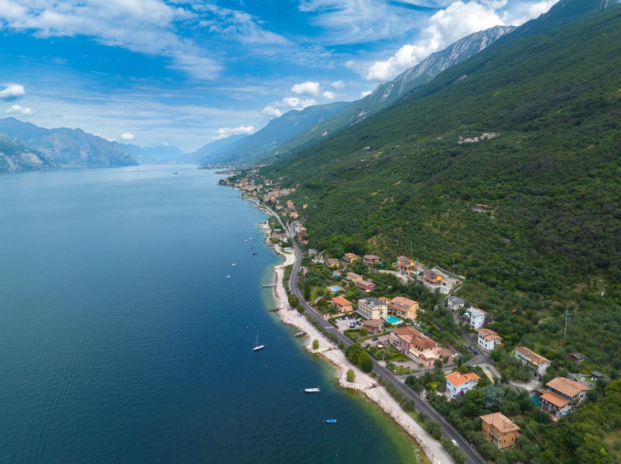 Penthouse Casa Alkea Masse Lake View Brenzone sul Garda Exteriör bild